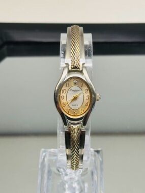 Vintage Precision Quartz Ladies Watch Bangle Bracelet New Battery Running